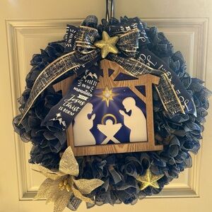 Christmas Indoor Outdoor Front Door Wreath Nativity Navy Plaid Lights Up